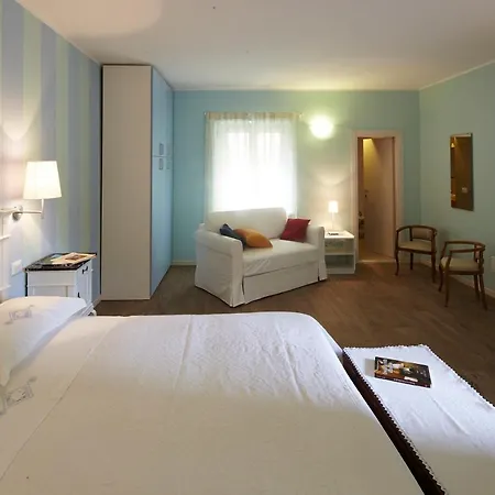 La Vecchia Latteria - * Gardone Riviera